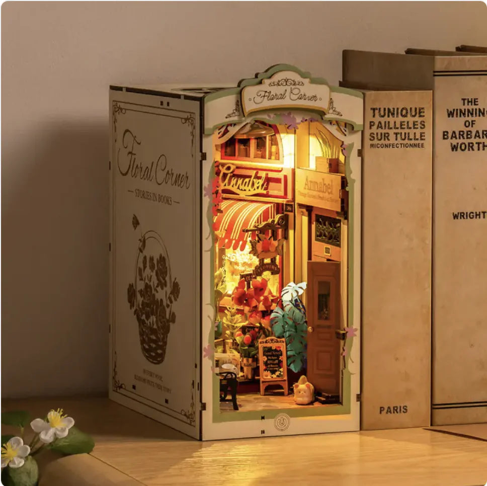 Rolife Floral Corner DIY 3D Wooden Book Nook Kit